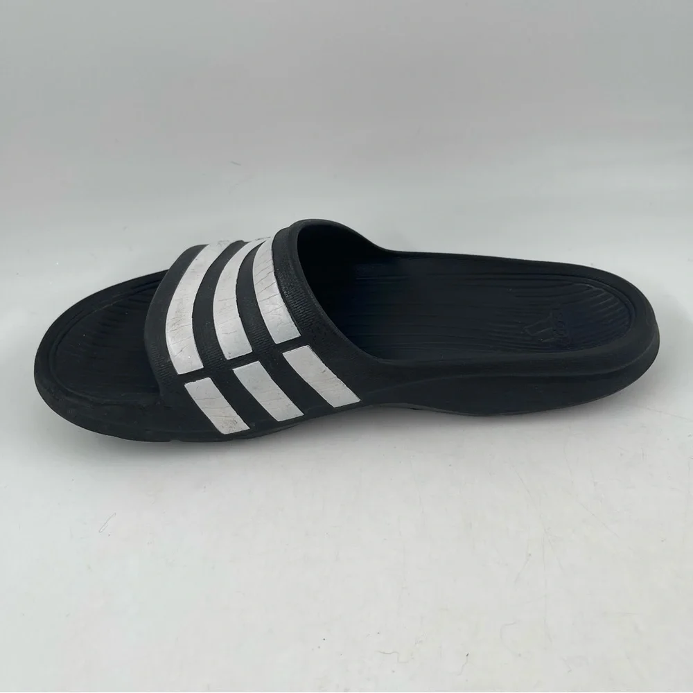 Adidas Kids Adilette -Size 6Y- Black White Comfort Shower Vacation Slide Sandals